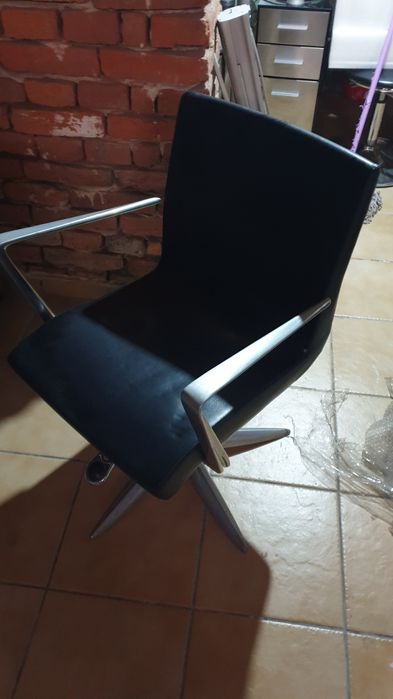 Post coafura top line