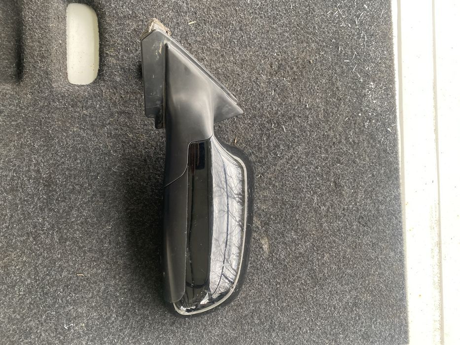 Ляво огледало за ауди а3 8л