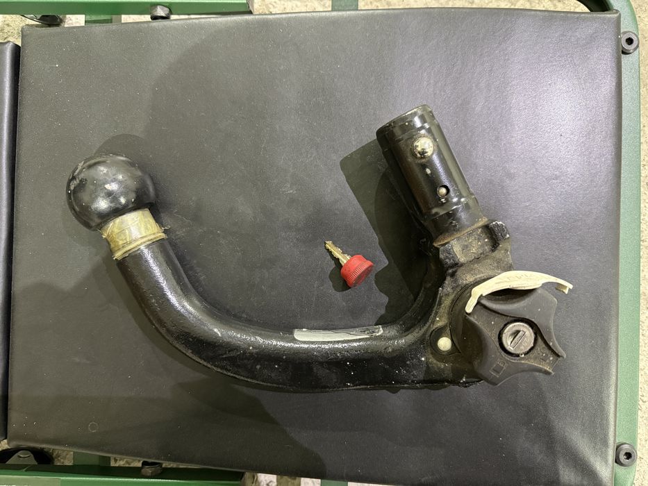 Cui carlig remorcare cu cheie  vw audi skoda seat