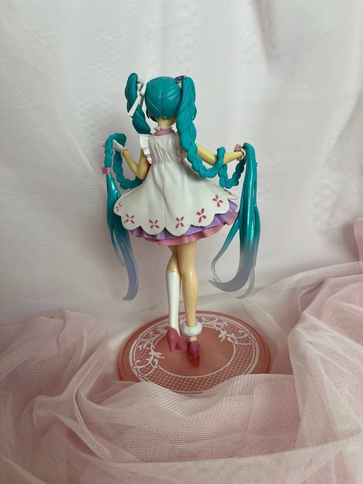 Аниме фигурки Хатсуне Мику