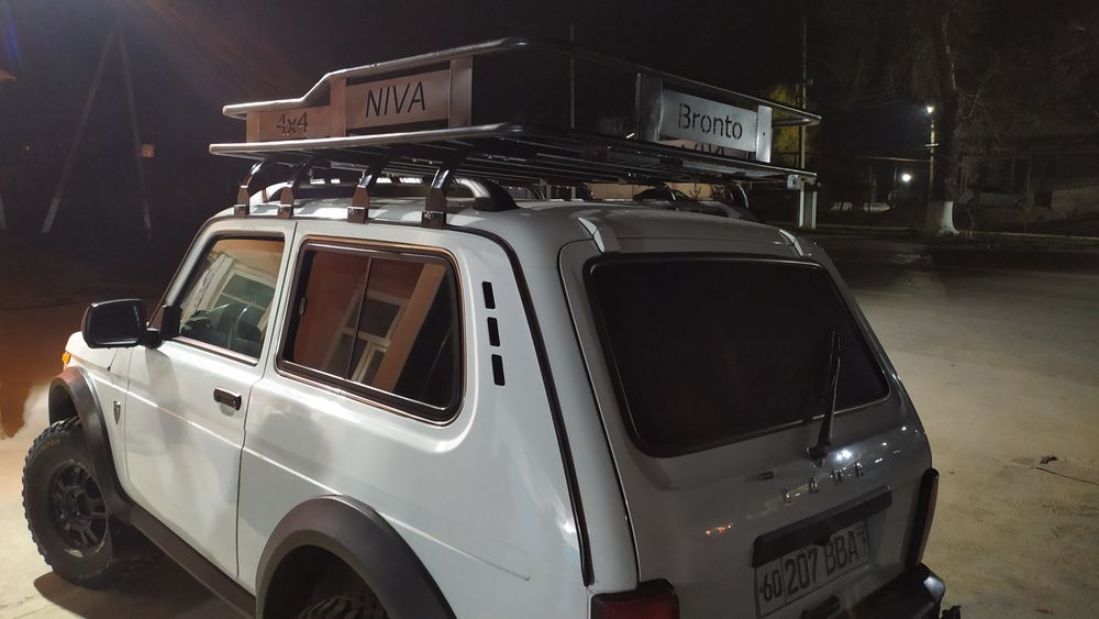 Niva мошинасини томига экспедиционный автобагажник