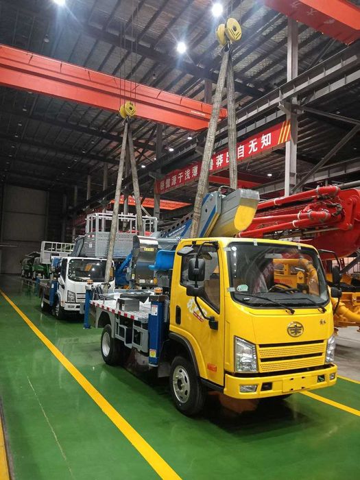 В наличии!!! Автовышка Faw 32м