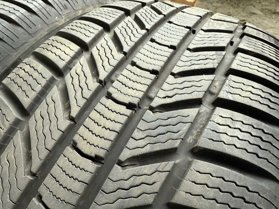 # SET 2 Anvelope Iarna 225/60 r18 CONTINENTAL Winter Contect TS870P XL