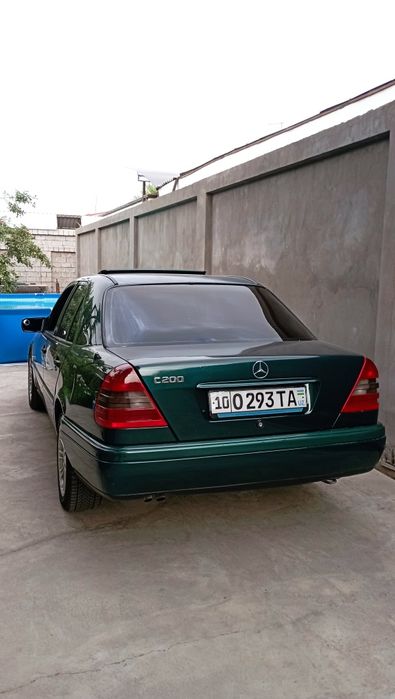 Mercedes-Benz w202
