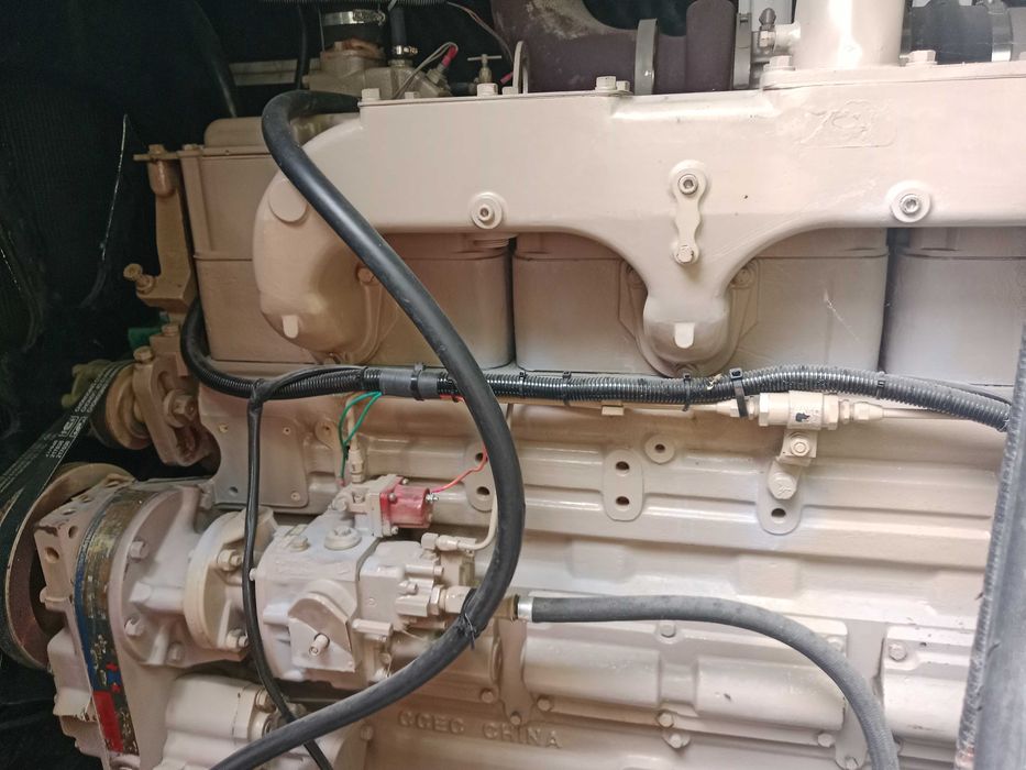 Дизельный генератор ДЭС ДГУ 200кВт Cummins AKSA
