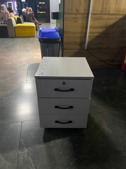 Офисная мебели б/у