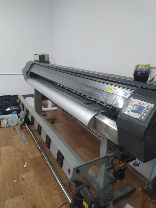 широкоформатный принтер плоттер ламинатор