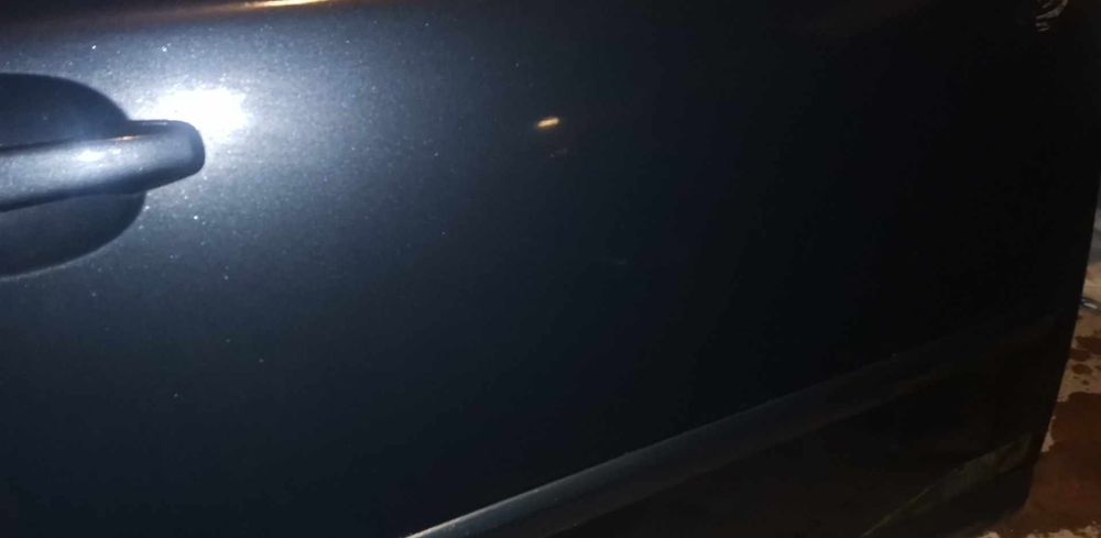 Vând portiere marca Volvo V50