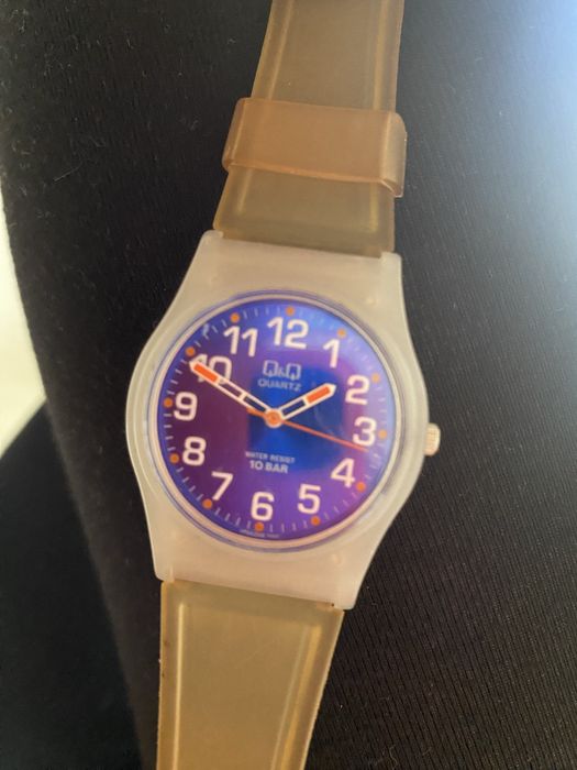 Водонепроницаемые часы подростковые