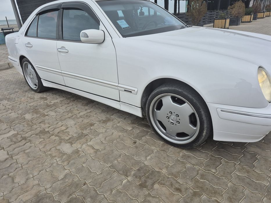 Продам Мерседес W210 Лупарик