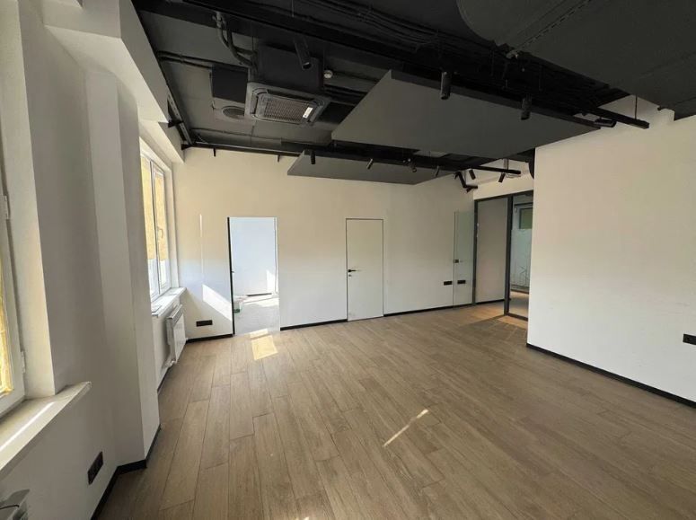 Сдается офис на Ц-4, Казахстан, 300 м²