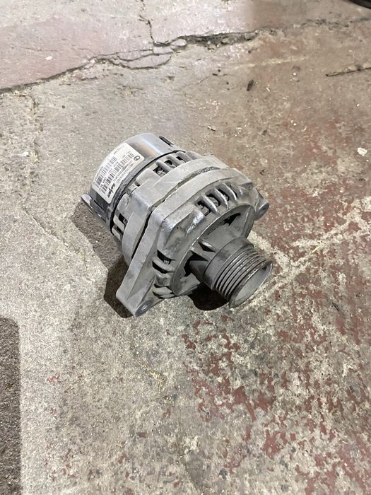 Продам гениратор приора