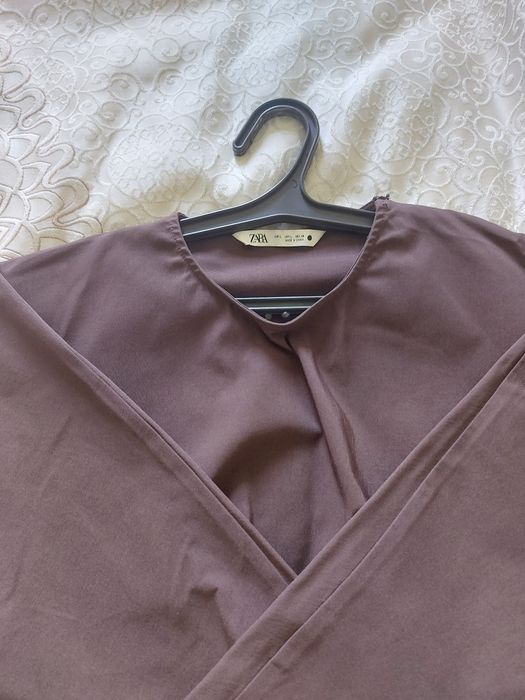 Платье      Zara