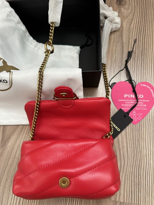 Чисто нова чанта Pinko LOVE MICRO PUFF в червен цвят