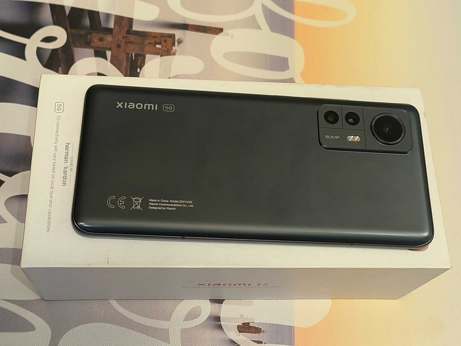 Xiaomi mi 12 5g 8ram 128gb gray burn
