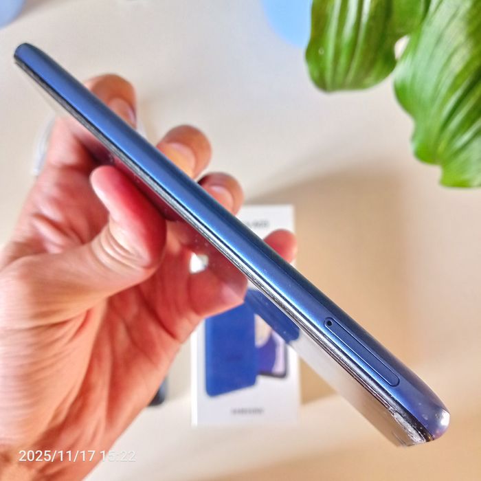 Samsung Galaxy A03 (3/32 GB) + 32 GB microsd