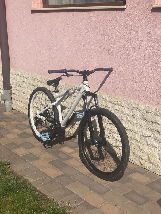 Vand GT dirt jumper
