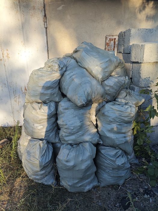 Уголь в мешках продам