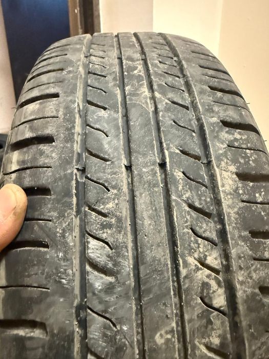 Продам шины комплект