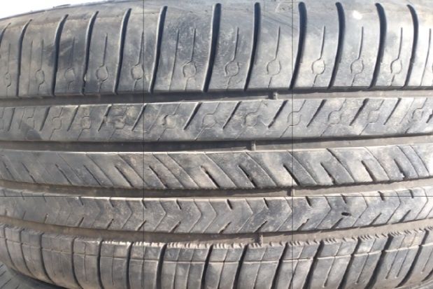 Покришка мичелин R17. 1штук