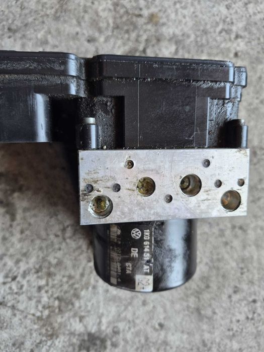Pompa ABS,  cod  1K0 907 379  AJ, GOLF 6