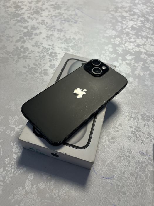 iPhone 15 / 128Gb