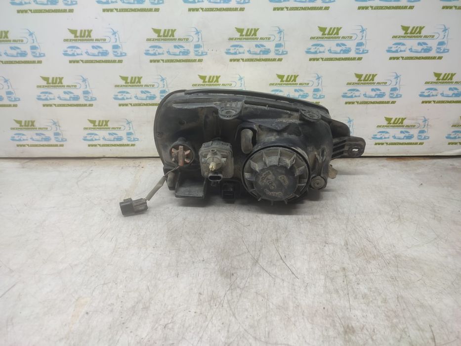 Far stanga Hyundai Santa Fe SM (facelift) (2004 - 2013) (1231) D4EA