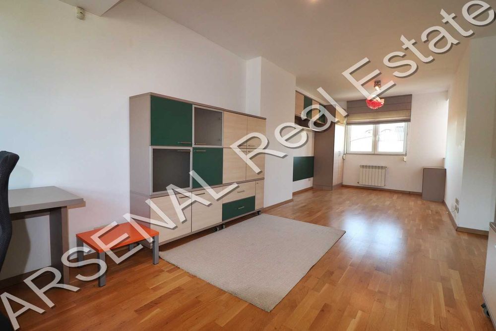 Дава се под наем Къща в София, Манастирски ливади - 264 кв.м за 1595.79 € - Снимка #10