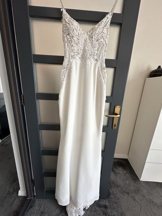 Rochie de mireasa model Lena by Enzoani Blue