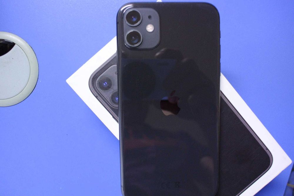 iPhone 11 64gb черен