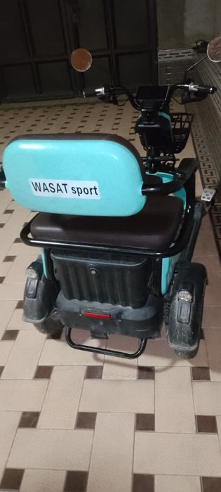 Skuter sotiladi holati ideal yangidek turipti koʻp minilmagan