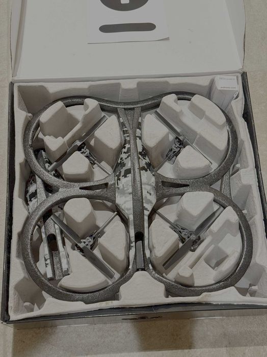 Дрон Parrot AR.Drone 2.0