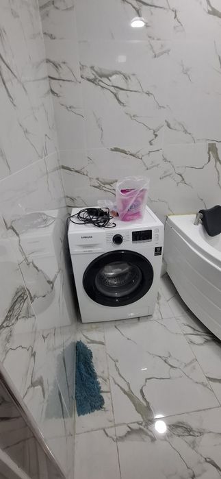 3 хоналик яанги квартира ижарага берилади