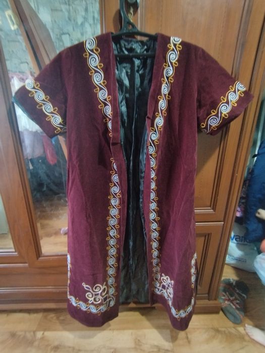 Чапан и камзол 44-46 р.