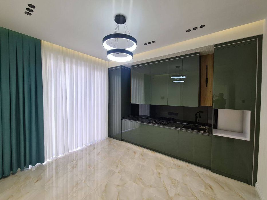 Срочно Срочно продаётся  Дом самом центре города