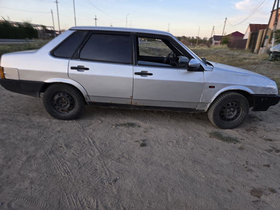 Ваз 21099  продам не на ходу