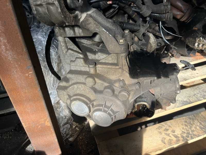 МКПП Mini Cooper R50 W10B16 1.6