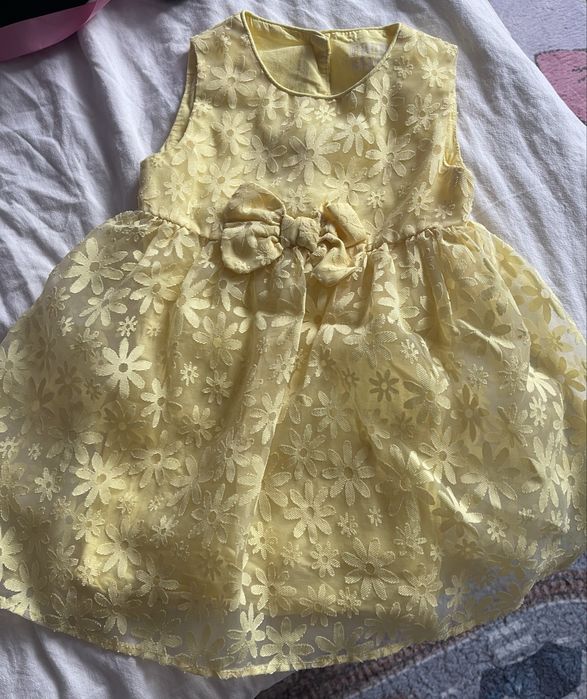 Рокли официални и ежедневни 92р, 2 годишно момиче