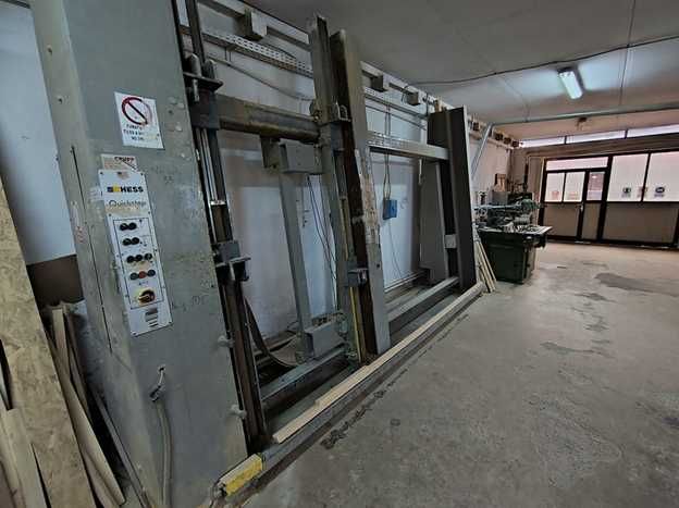 HESS-Quickstep – presă pentru rame