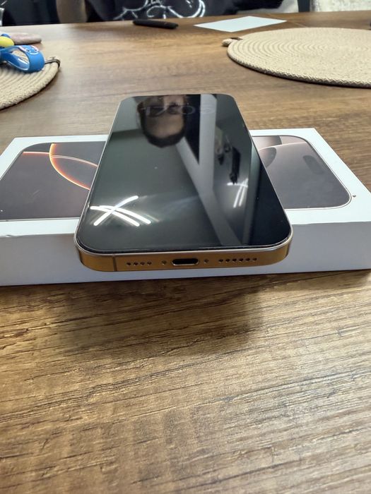 Iphone 16 pro max desert titanium 256GB