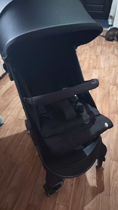 Продам коляску Evenflo в отличном состоянии