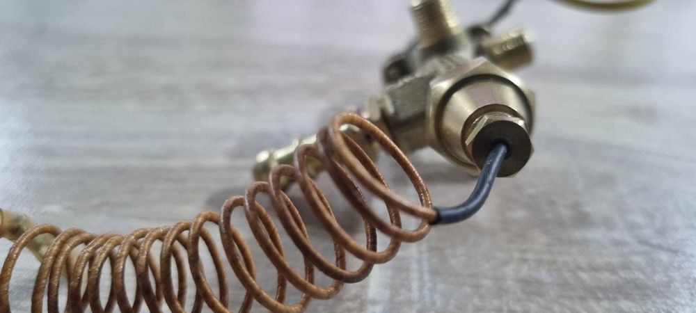 Robinet / supapă gaz GPL sobă Hendingburg – 3 ieșiri – original