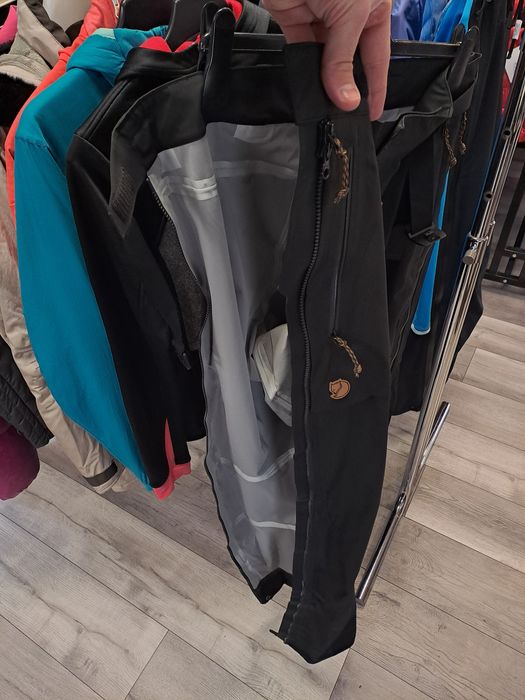 Fjallraven suprapantaloni Men L si XL,XXL impecabil, cod L3