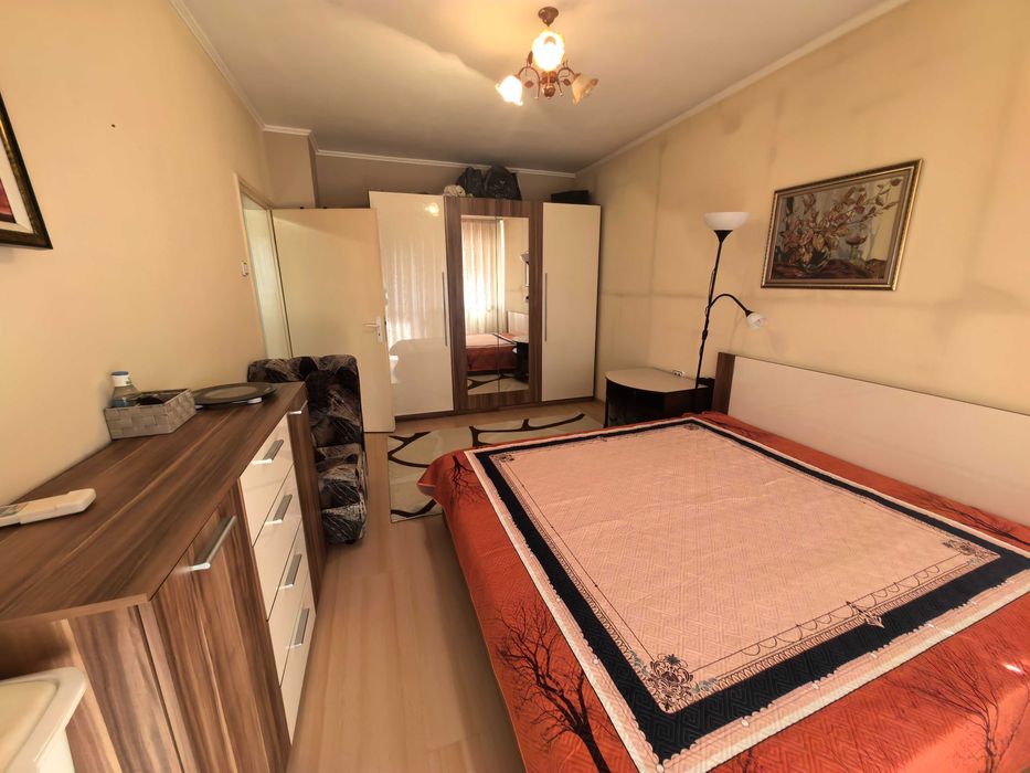 Продава се Тристаен апартамент в Ямбол, Златен рог - 80 кв.м за 1125 €/кв.м - Снимка #11