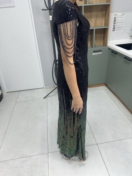 Платье на корпоратив