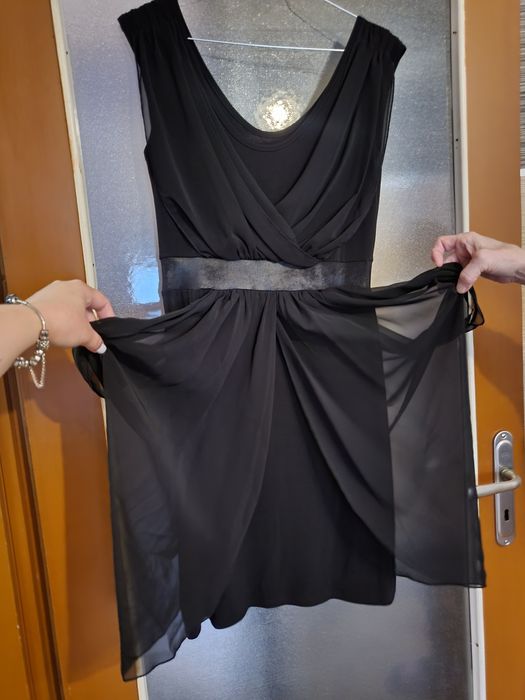 Черна къса рокля