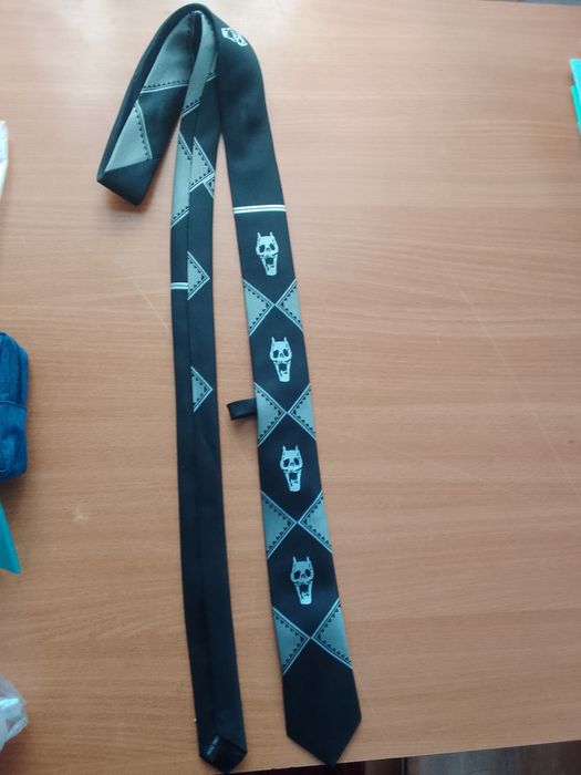 Галстук продам 1900 тенге
