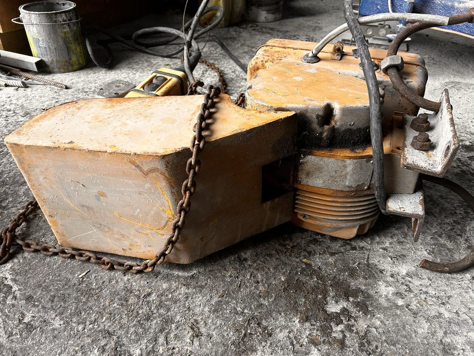 Български телфер с верига