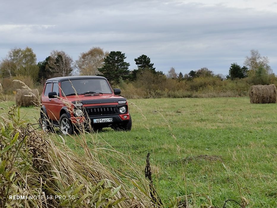 Продам ниву 21213