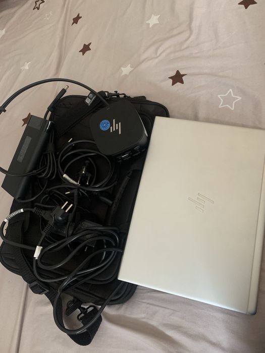 HP EliteBook 840 G5 + Docking Station HP – fără SSD